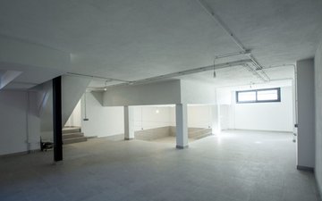 Property slide 20