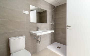 Property slide 14