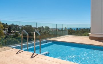 Property slide 21