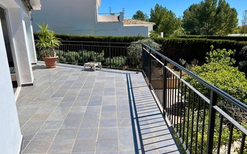 Property slide 21