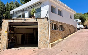 Property slide 31