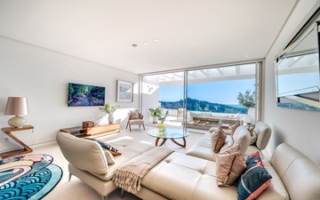 Property slide 17