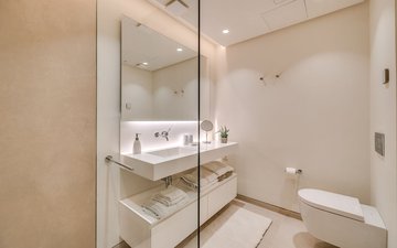 Property slide 44