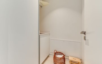Property slide 48