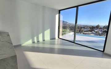 Property slide 22