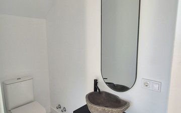Property slide 24