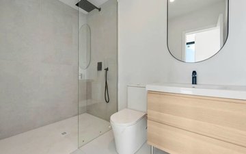 Property slide 39