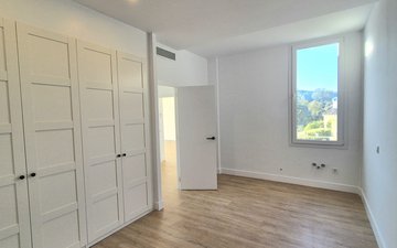Property slide 43