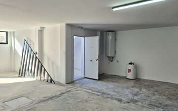 Property slide 49