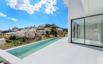 Property slide 50