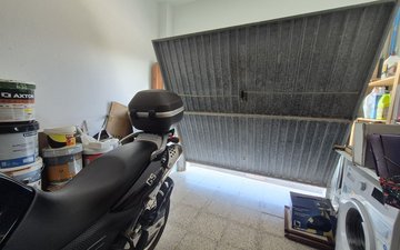 Property slide 30