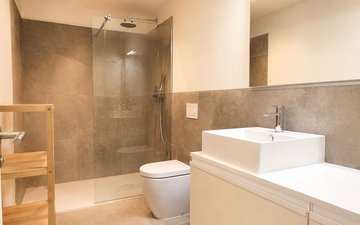 Property slide 14