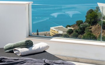 Property slide 25