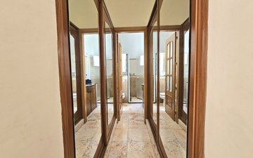 Property slide 21