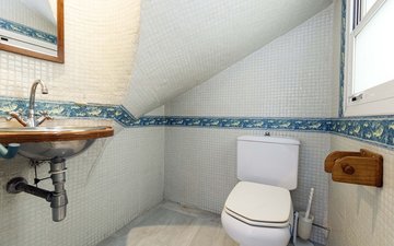 Property slide 22