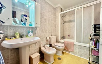 Property slide 16