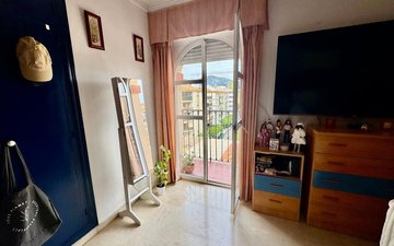 Property slide 17