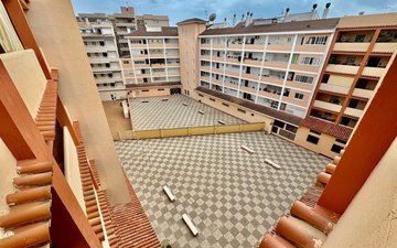 Property slide 25