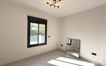 Property slide 16