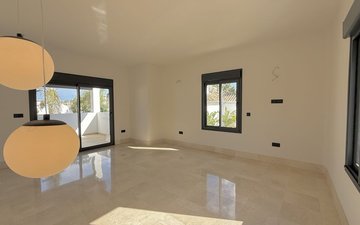 Property slide 21