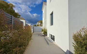Property slide 45