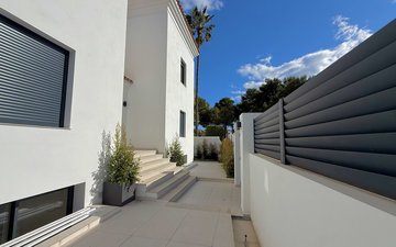 Property slide 49