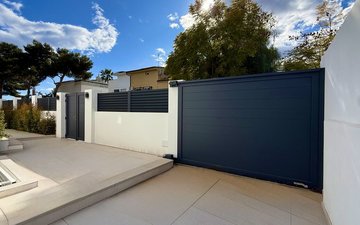 Property slide 50