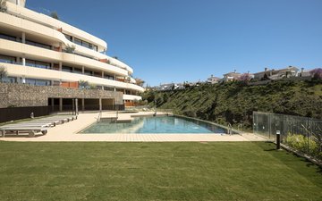 Property slide 29
