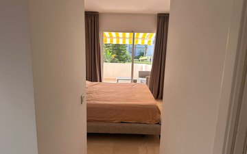 Property slide 21