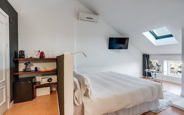 Property slide 24