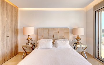 Property slide 20