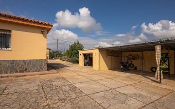 Property slide 36