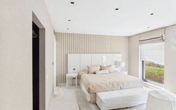Property slide 24