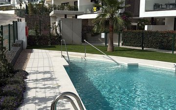 Property slide 18