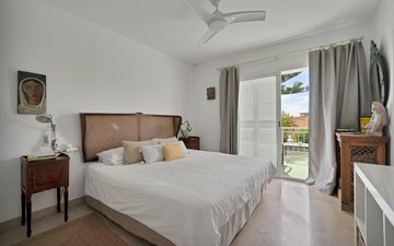 Property slide 24