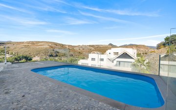 Property slide 10