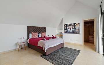 Property slide 15