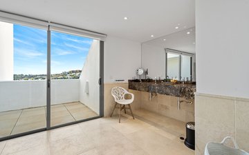 Property slide 17