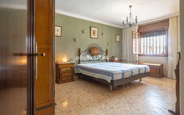 Property slide 18