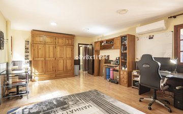 Property slide 23