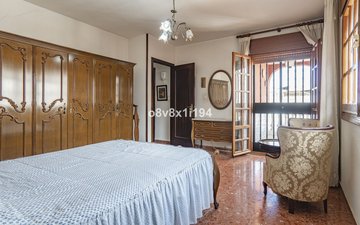 Property slide 40