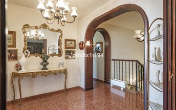 Property slide 44