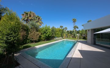 Property slide 16