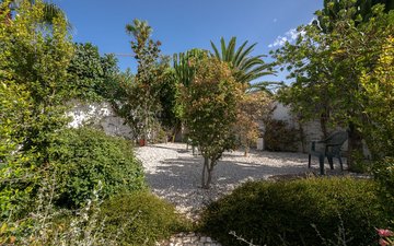 Property slide 21