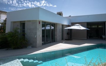 Property slide 23