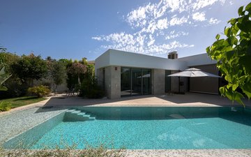 Property slide 24