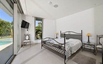 Property slide 29