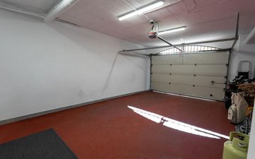 Property slide 36