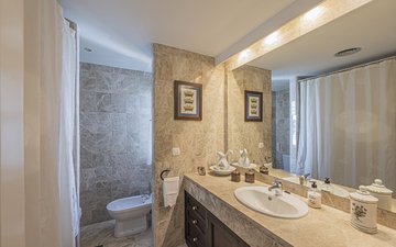 Property slide 24