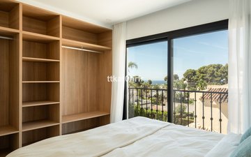 Property slide 23